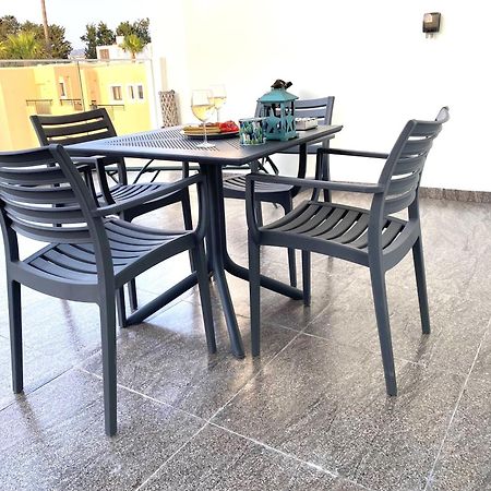 Ev Zin - Modern, Cozy, 1 Bed, Pool, 2 Balconies, A105 Paphos Exterior foto