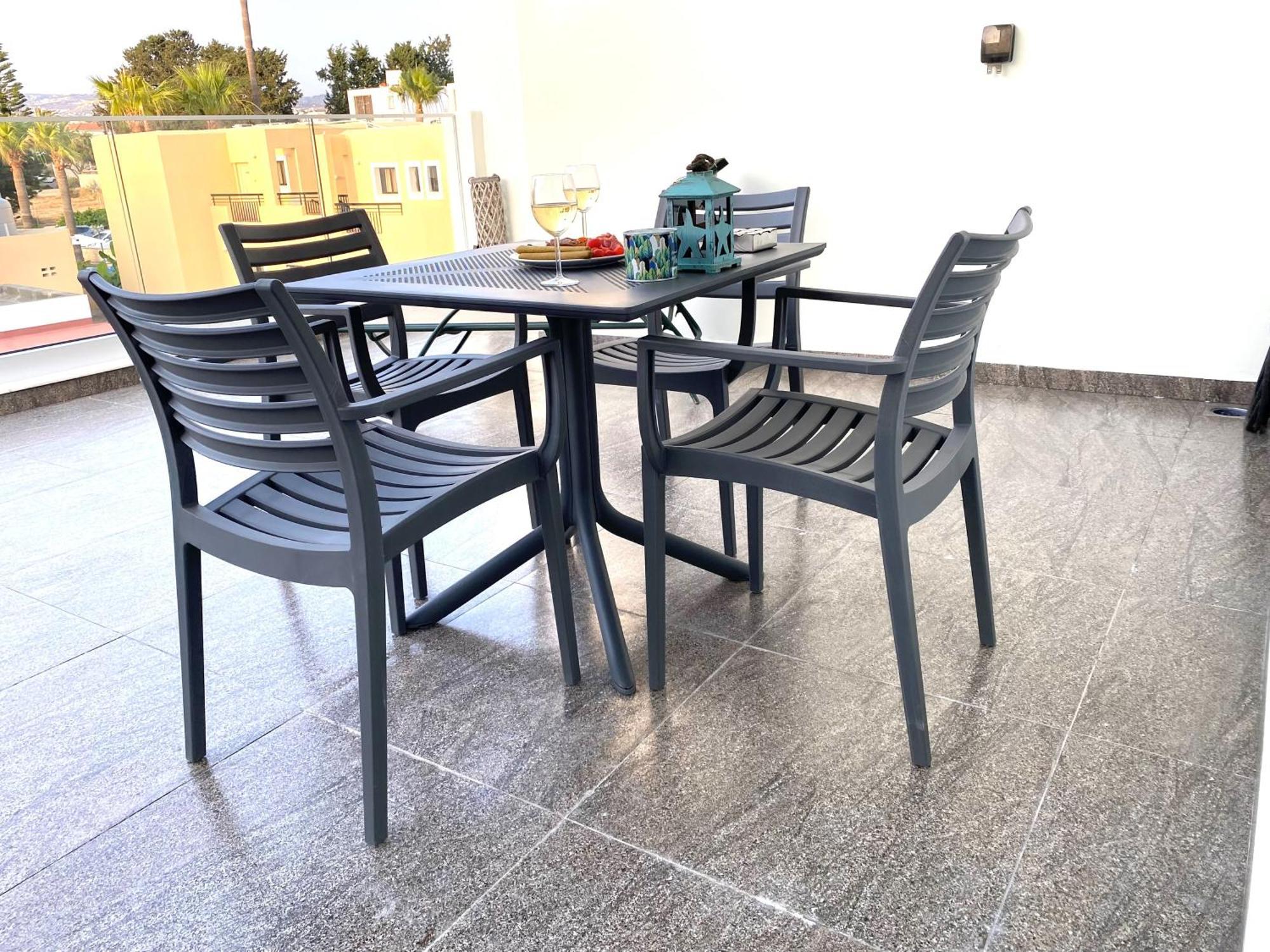 Ev Zin - Modern, Cozy, 1 Bed, Pool, 2 Balconies, A105 Paphos Exterior foto